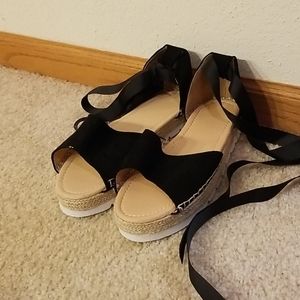 Lacey sandals